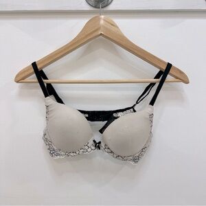 Victoria’s Secret black and nude lace bra with underwire